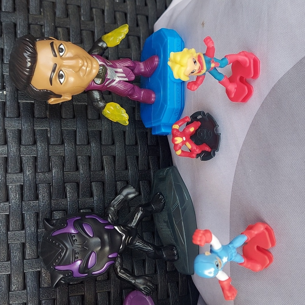 MARVEL Collection Set - Picture 9 of 13